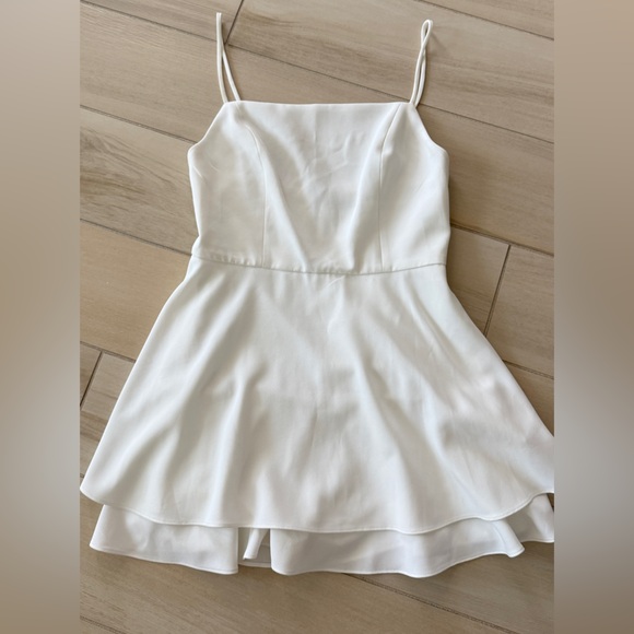 Alice + Olivia Pants - Elegant Alice + Olivia White Romper Dress